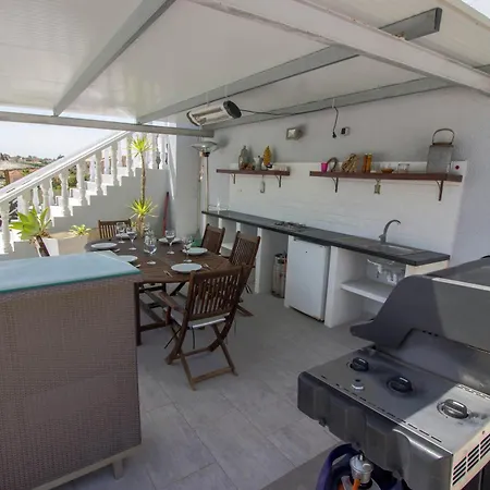 Sr85 Spacious In La Escuera With Private Pool Villa